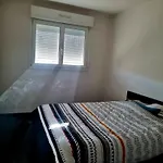 Logement Entier Appartement Pas Loin Du Circuit Des 24